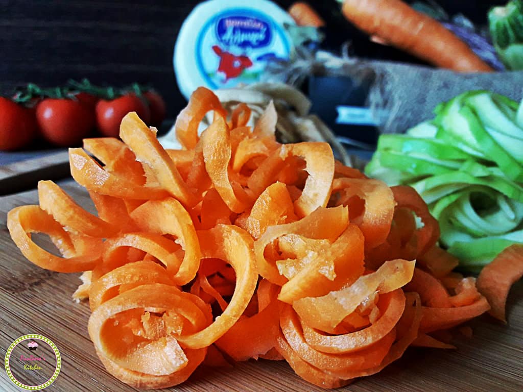 spiralizer-spiral-mastelo-cheese-carrot-vegetable-pandoras kitchen