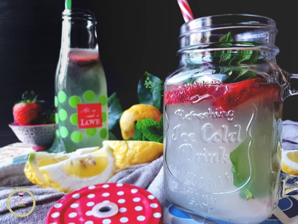 homemade_lemonade-lemonade-lemons-drink-sugar_free