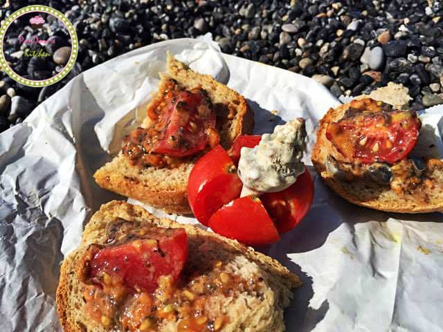pandoras-kitchen-blog-greece-chios-urchin-salad-summer